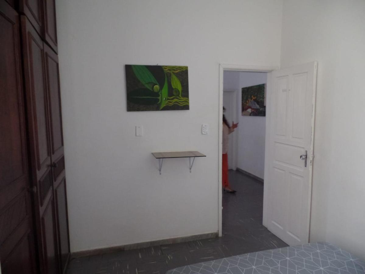 Wally's House Hostel *